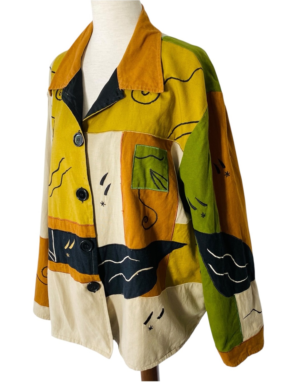 VINTAGE Embroidered Patchwork Jacket - Picture 2 of 5